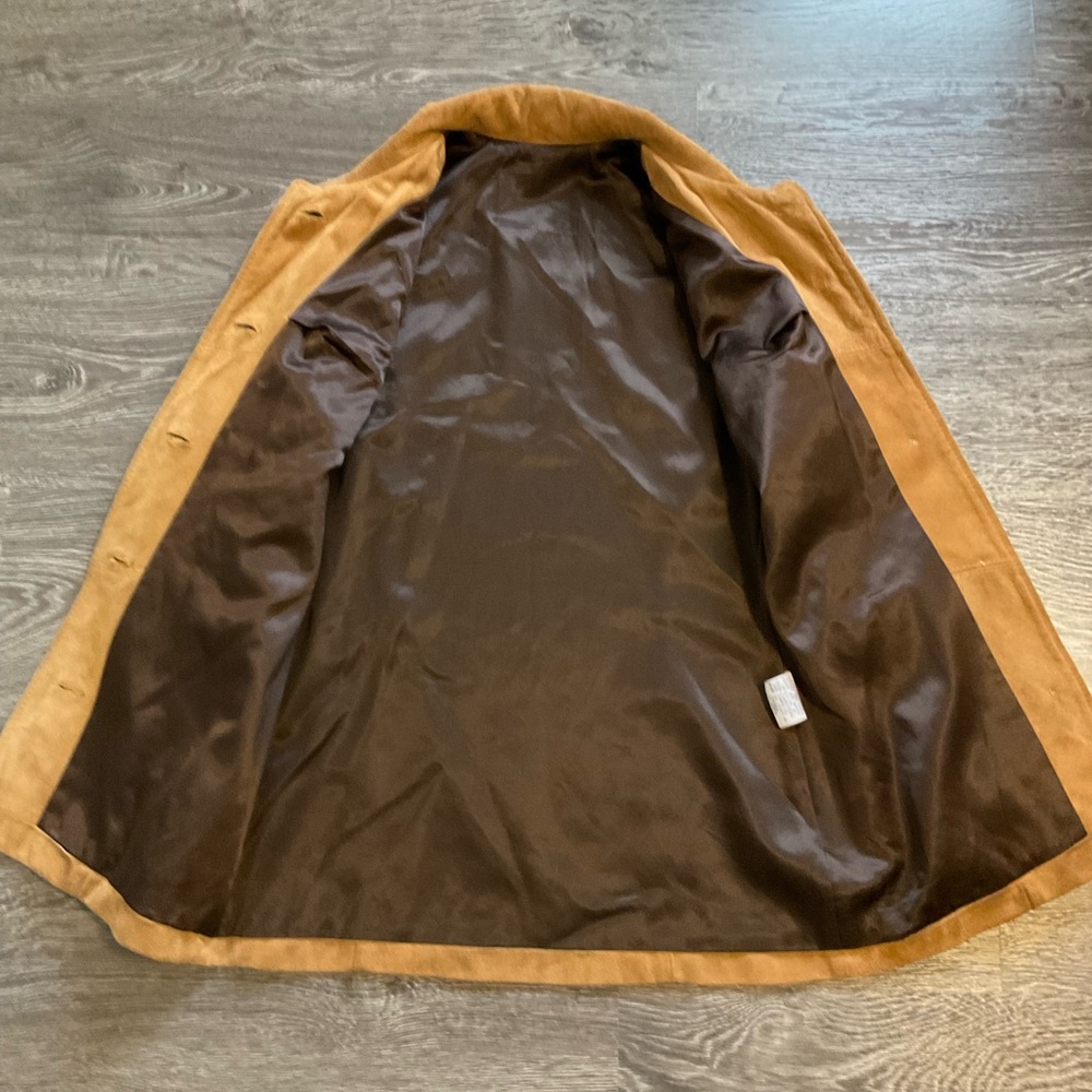 Tan Suede Jacket - Picture 5 of 7